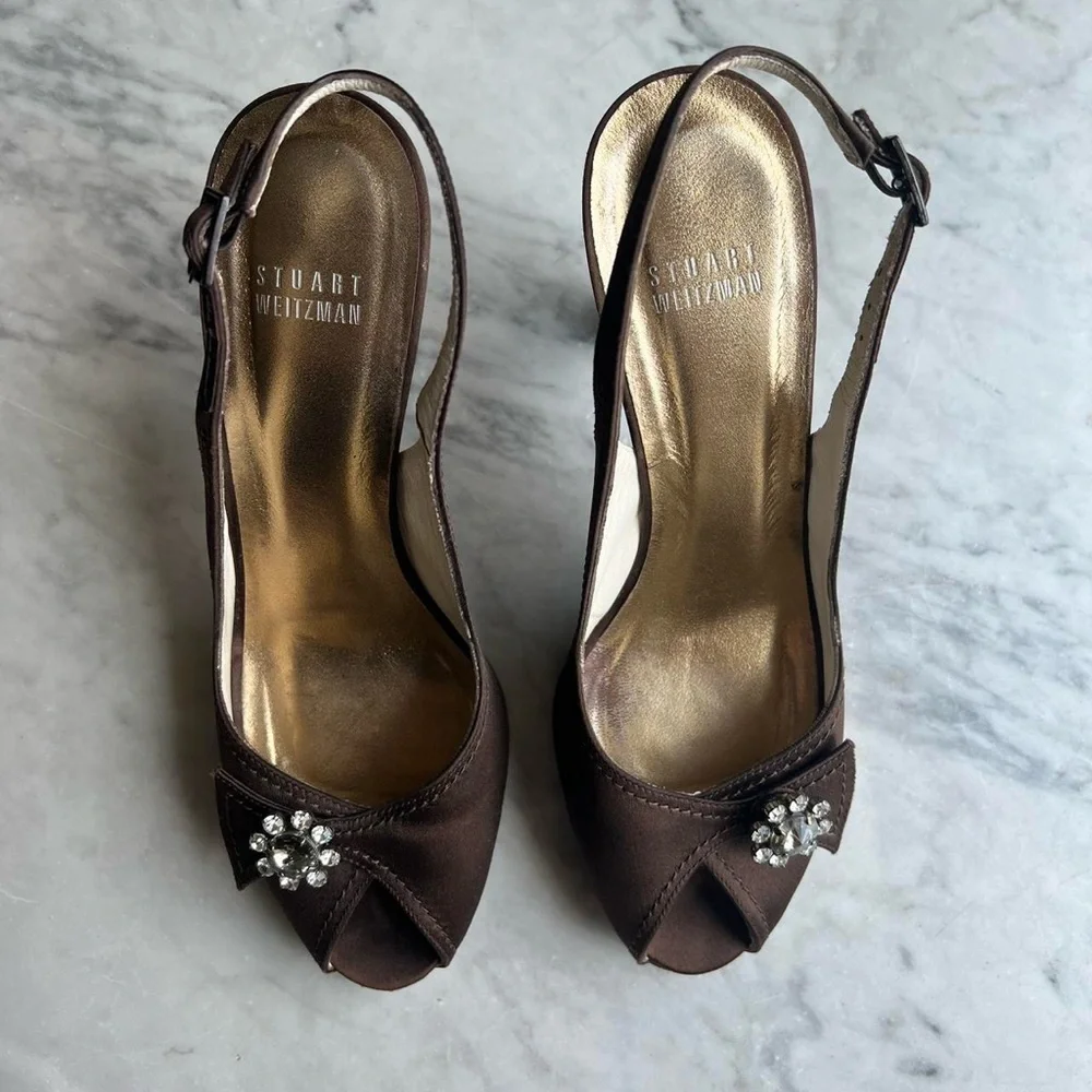 Stuart Weitzman Chocolate Brown Satin Slingback Heels – Size 8 - Picture 2 of 7